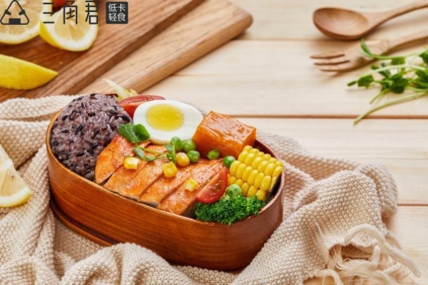 龙岩快餐加盟怎么收费标准 龙岩轻食餐厅