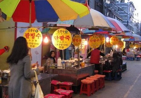 韩国夜市做什么赚钱呢视频 韩国夜市小吃排行榜