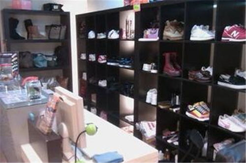 重庆加盟鞋店有哪些品牌（重庆市场热门鞋店加盟推荐）