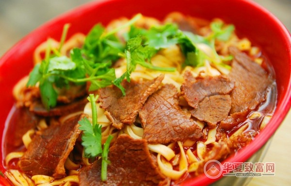 南昌加盟牛肉面要多少费用（南昌牛肉面加盟费用详解）