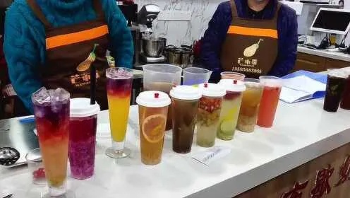 昆明奶茶店加盟费多少（了解昆明奶茶店加盟费用详情）