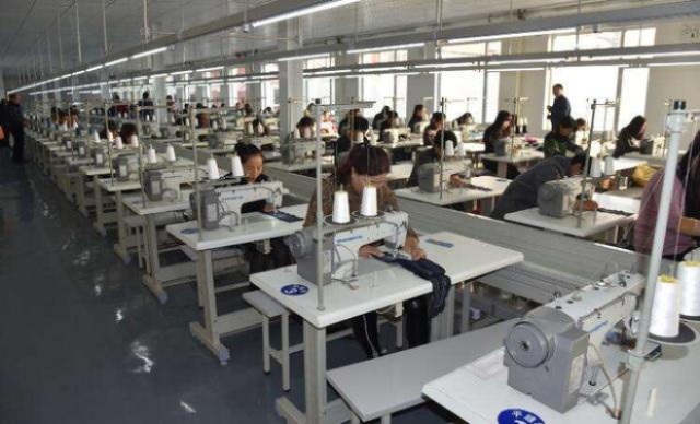 怎么加盟服装加工厂店 服装怎样加盟