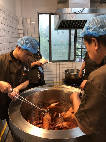 先创业后做什么能赚钱 先创业还是先工作