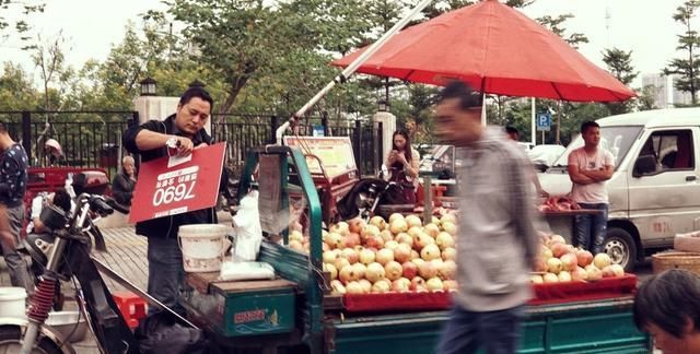 自由摊位做什么最好赚钱，挖掘隐藏商业机会的深层次策略
