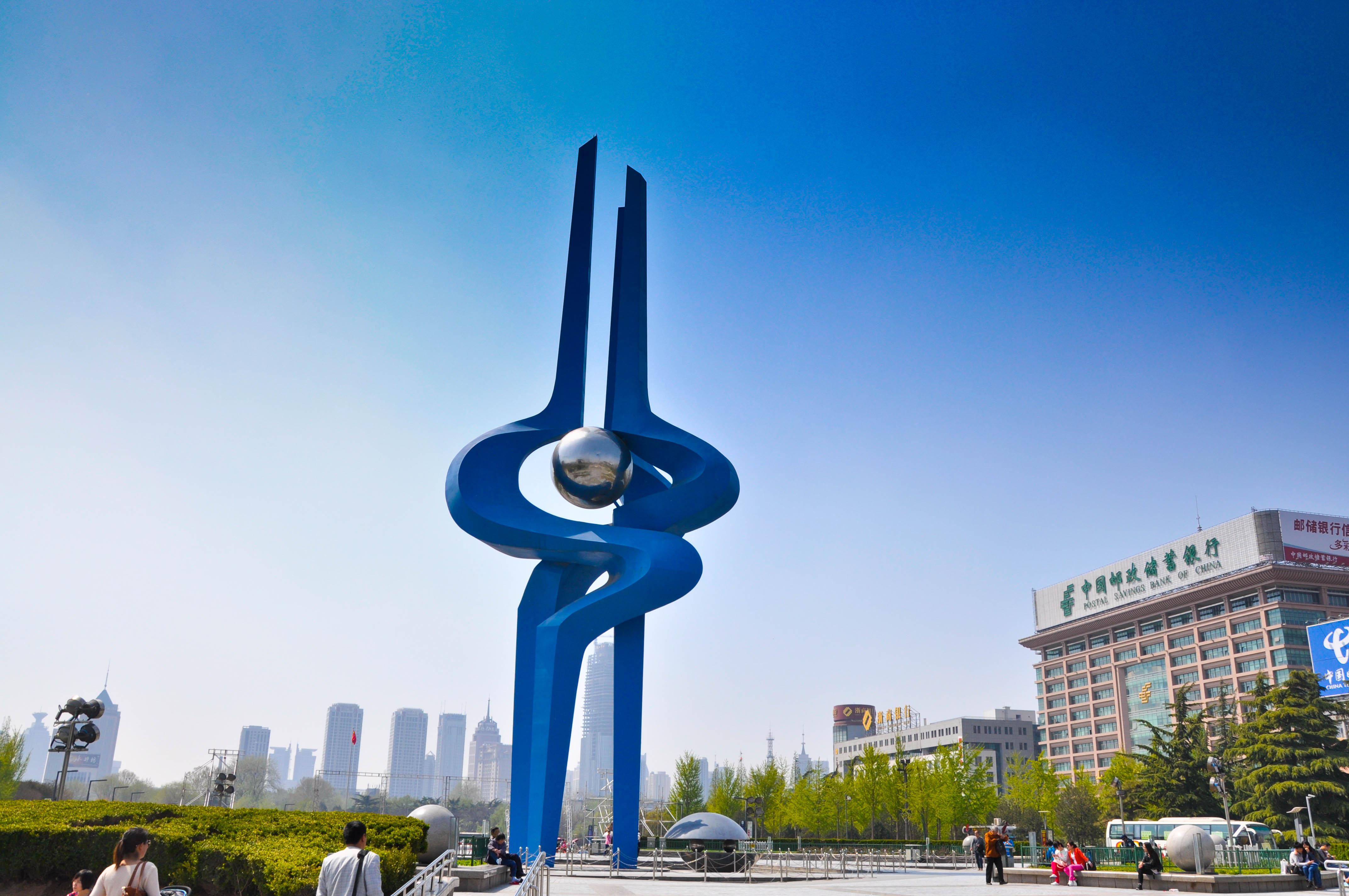 泉城广场做什么生意好赚钱