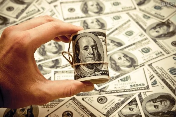 美元贬值背景下的黄金职业机遇，转行、增收指南
