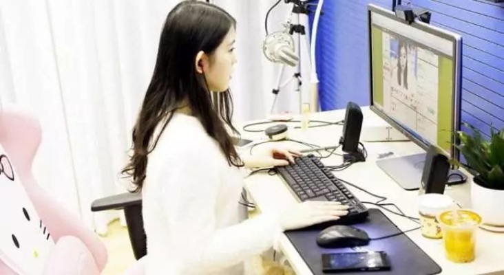 8点直播做什么工作赚钱
