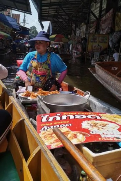 揭秘化妆品牌三字真言，品牌背后的故事与成功案例