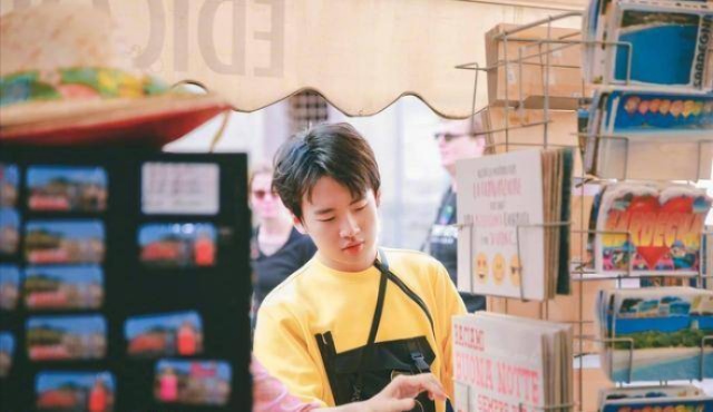 汉服品牌名称演变史，从云锦到花间堂的千年穿越之旅
