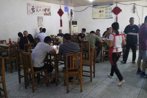 如何利用白条套现？揭秘合法与非法的套现方法
