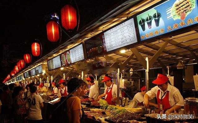 美食街小店面做什么赚钱