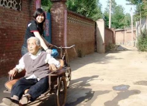 母婴护理品牌，守护新生命的全方位关怀
