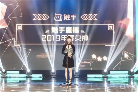 游戏设备多元化盈利途径，探索赚钱新领域