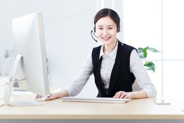 女生从事哪些客服工作赚钱更多，行业趋势与关键要素解析