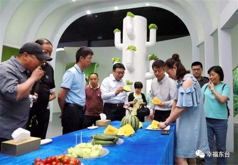 亲戚创业的赚钱之路，从多个维度洞察商机