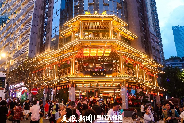 小区干洗店加盟十大品牌全解析，选对品牌，轻松开启社区服务新蓝海