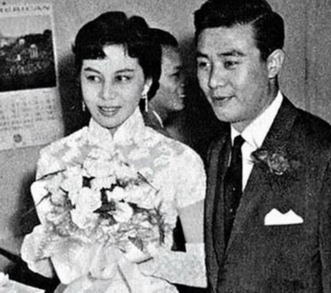 探索二十四岁结婚时代的财富之路——最赚钱的行业与策略选择