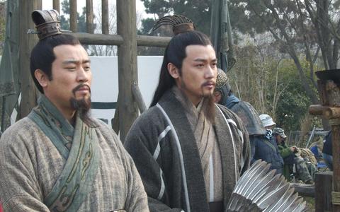 从小如何白手起家用独特创业生意赚取快速收入之路