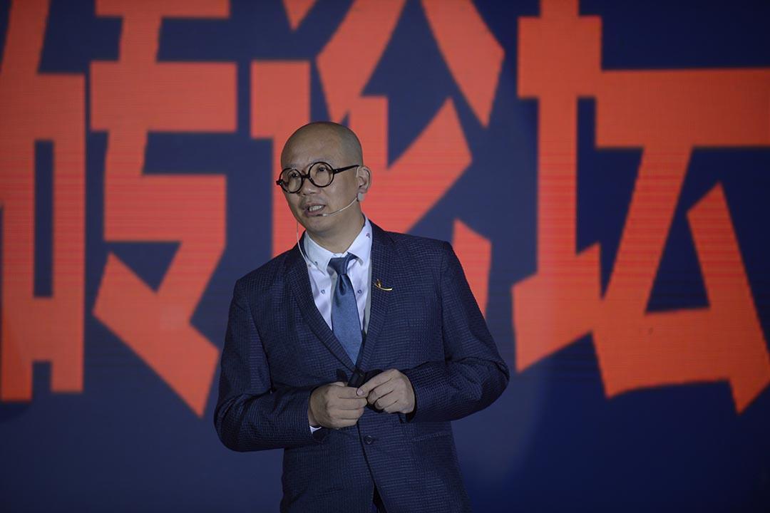 揭秘双肩电脑包品牌排行，你的选择决定了效率与舒适