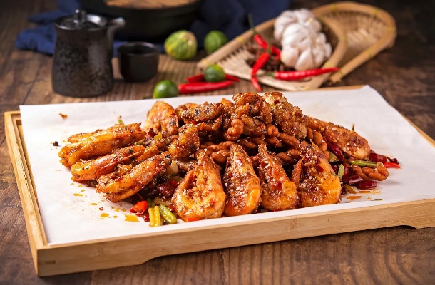 沈阳加盟中餐条件怎么样 沈阳餐饮加盟店