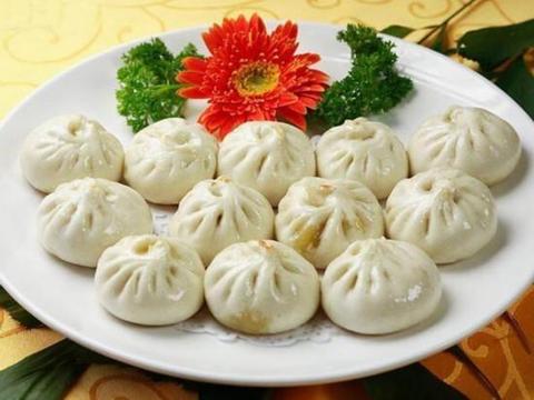 干洗店里的奢华身影，揭秘干洗店常见的奢侈品牌