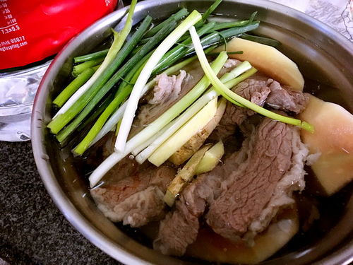 蒋麻火锅米线加盟指南，如何轻松加盟蒋麻火锅米线？