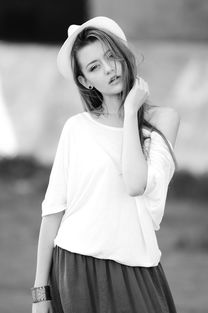 小猪妹汉服，传统与现代的完美融合，打造时尚女装新潮流